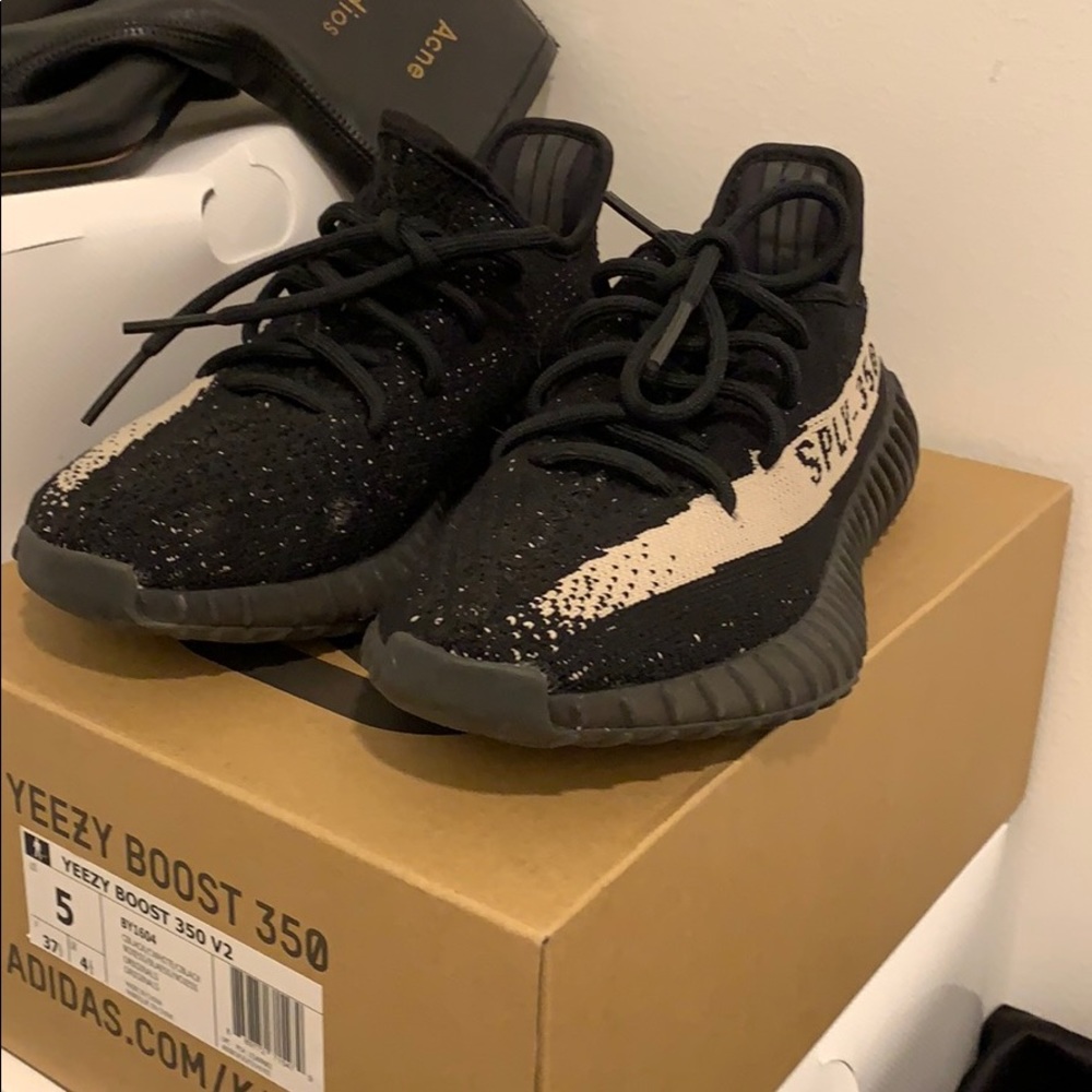 【Till 7.20】adidas Yeezy Boost 350 Core Black White